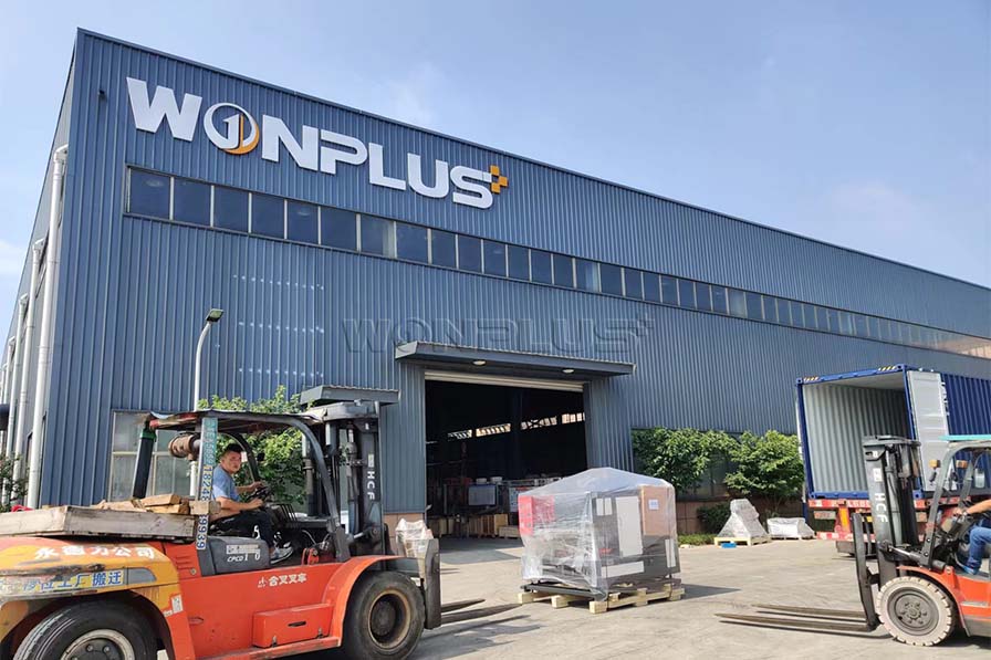 สายการผลิตท่อพีวีซี WONPLUS จัดส่งไปยังเวียดนาม

